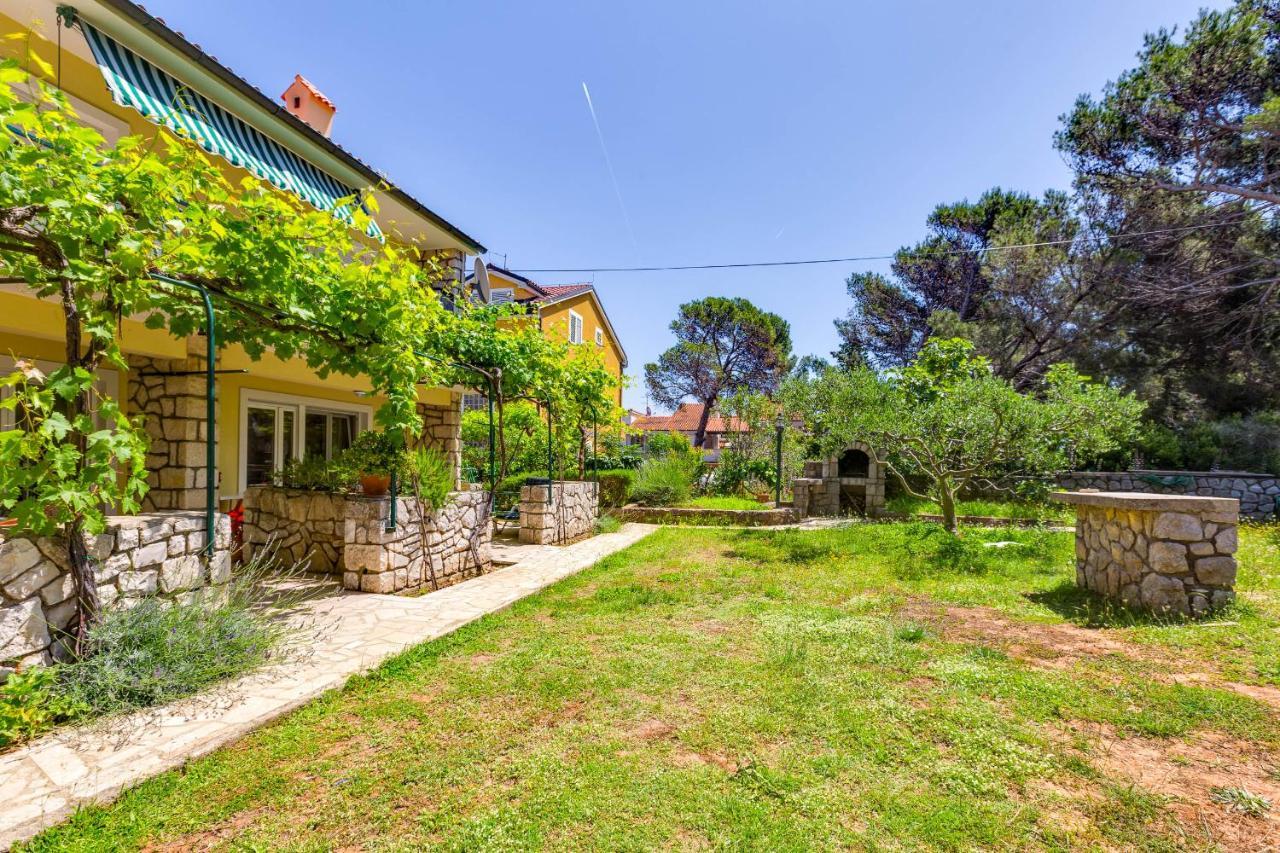 Apartments Margarita Mali Lošinj Exterior foto