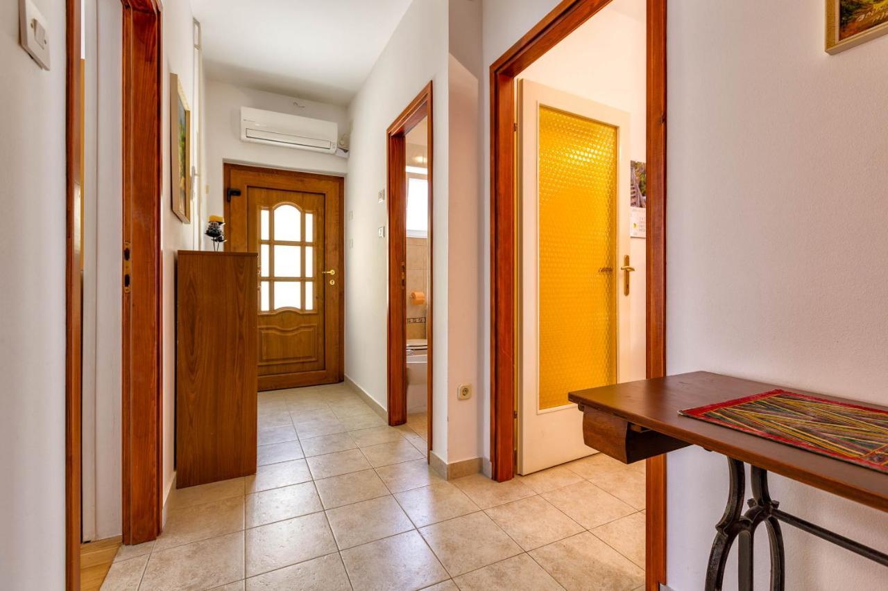 Apartments Margarita Mali Lošinj Exterior foto